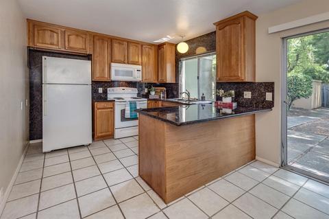 1564 Drake Dr, Davis, CA 95616 photo 7