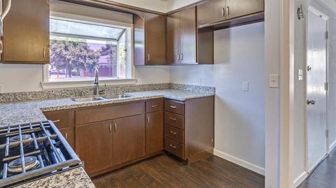 724 Myrtle Ave, Galt, CA 95632 photo 9