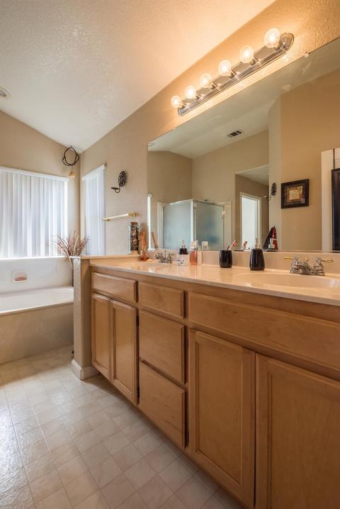 732 Amy Way, Manteca, CA 95337 photo 28
