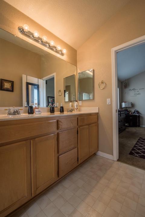 732 Amy Way, Manteca, CA 95337 photo 30