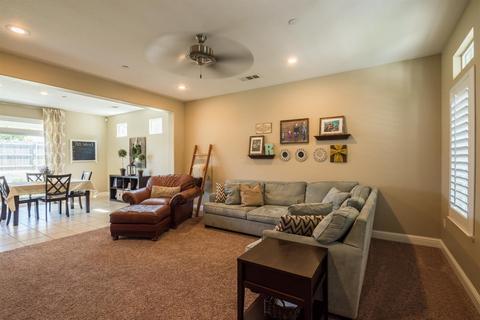 1653 Toy St, Manteca, CA 95337 photo 4