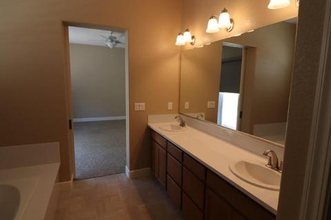 1051 Forkleaf Dr, Manteca, CA 95337 photo 15