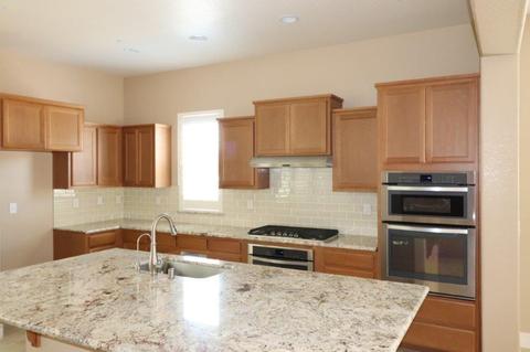 1051 Forkleaf Dr, Manteca, CA 95337 photo 5