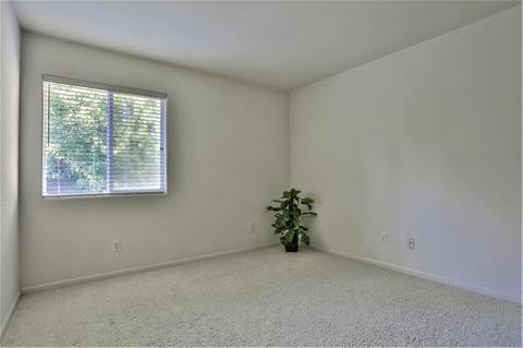 4465 Dusham Cir, Mather, CA 95655 photo 16