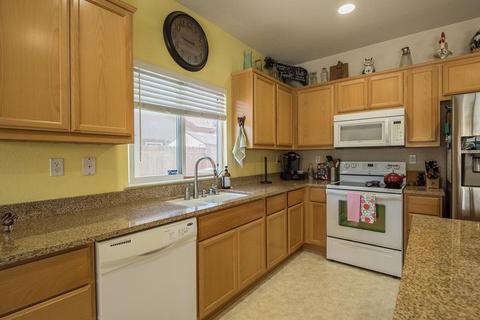 1918 Paul St, Hughson, CA 95326 photo 9