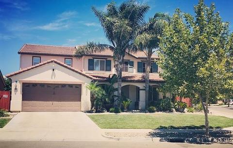 1407 Nubian St, Patterson, CA 95363 photo 2