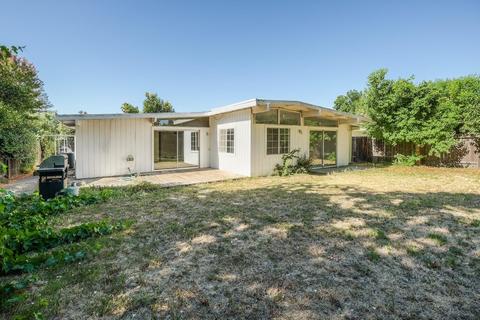 525 Isla Pl, Davis, CA 95616 photo 14
