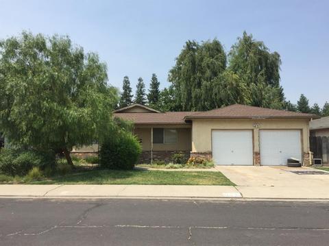 5693 Comanche Dr, Manteca, CA 95336 photo 1
