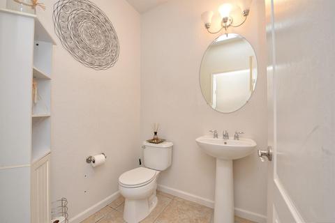 303 Summer Phlox Ln, Patterson, CA 95363 photo 13