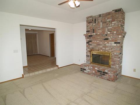 201 Bluegrass Ln, Modesto, CA 95351 photo 7