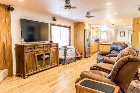 2101 Flat Broke Way, Placerville, CA 95667 photo 2