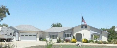 3051 E Collier Rd, Acampo, CA 95220 photo 1