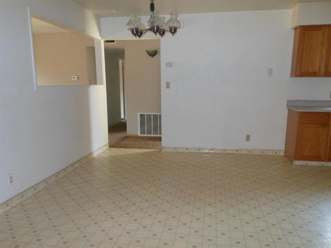 911 Waller St, Gustine, CA 95322 photo 8