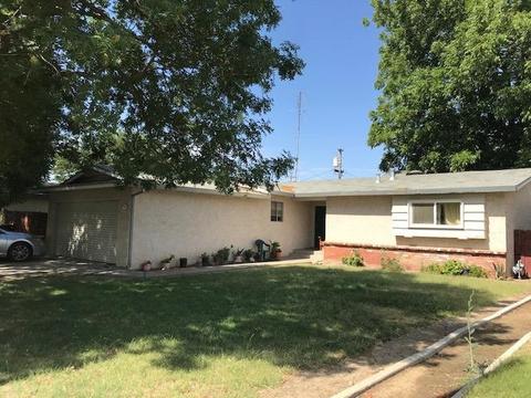 911 Waller St, Gustine, CA 95322 photo 2