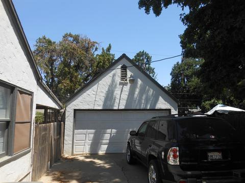135 E 20th St, Merced, CA 95340 photo 5