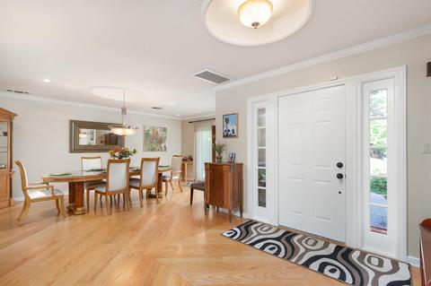 2308 Garfield Ave, Carmichael, CA 95608 photo 3