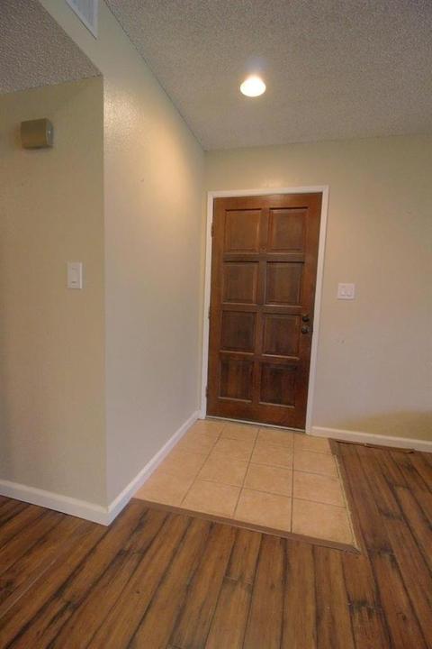 3701 Colonial Dr #44, Modesto, CA 95356 photo 7