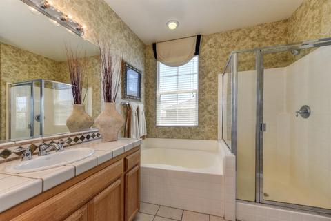 712 Moore Way, Folsom, CA 95630 photo 18