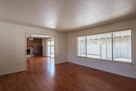 2500 Peppermint Dr, Modesto, CA 95355 photo 18