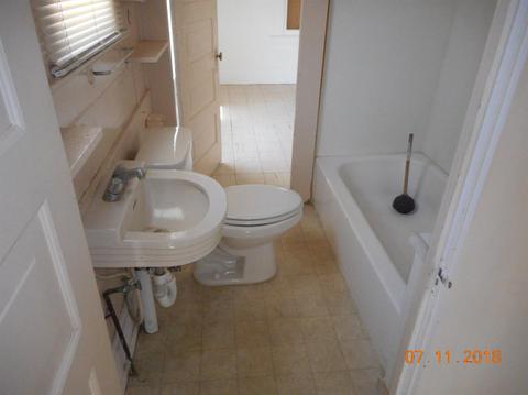 608 Fig Ln, Newman, CA 95360 photo 9