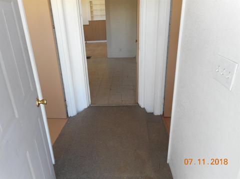 608 Fig Ln, Newman, CA 95360 photo 3
