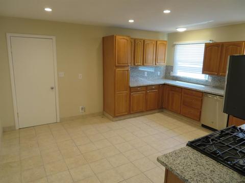 233 Palin Ave, Galt, CA 95632 photo 4