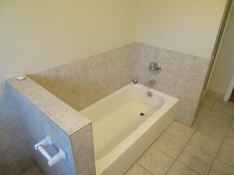 233 Palin Ave, Galt, CA 95632 photo 10