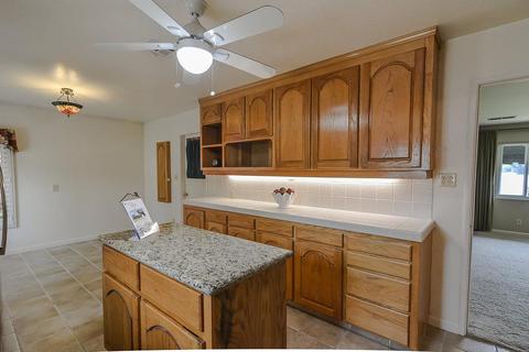 135 E Whittier Ave, Tracy, CA 95376 photo 9