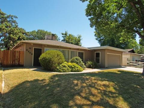 3208 Shane Ln, Modesto, CA 95355 photo 1