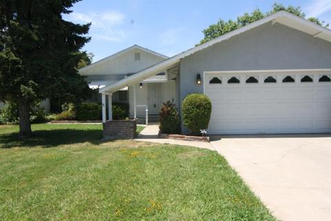 1241 Trombetta Ave, Modesto, CA 95350 photo 2