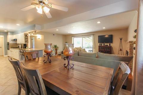 5234 Locust Ave, Carmichael, CA 95608 photo 9