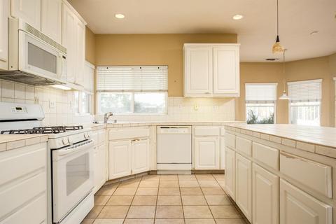 2713 Alysheba Ave, Modesto, CA 95355 photo 8