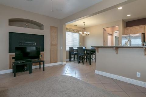 3363 Dewar Ln, Turlock, CA 95382 photo 4