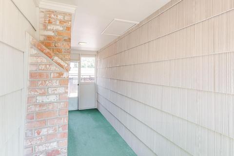 5009 Kinross Rd, Carmichael, CA 95608 photo 15