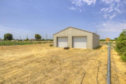 7860 E Whitmore, Hughson, CA 95326 photo 5