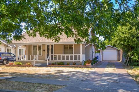 379 Flower St, Turlock, CA 95380 photo 1