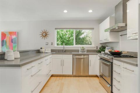 1719 Poplar Ln, Davis, CA 95618 photo 9