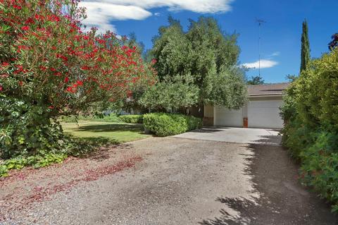 5151 E Harney Ln, Lodi, CA 95240 photo 3