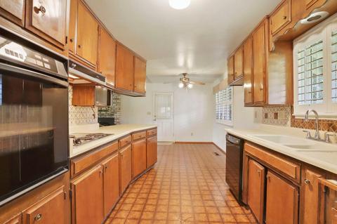 5151 E Harney Ln, Lodi, CA 95240 photo 18