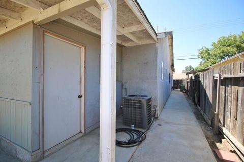 1809 Evans Rd, Ceres, CA 95307 photo 1