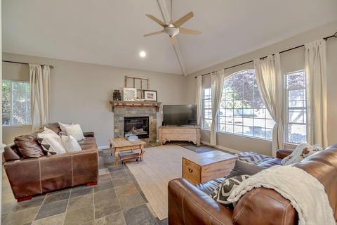 3446 Koso St, Davis, CA 95618 photo 2
