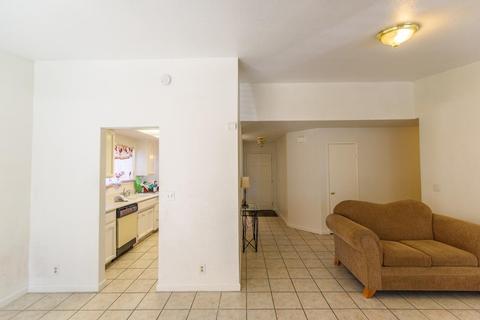 2001 Olive Branch Dr, Modesto, CA 95351 photo 10