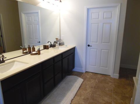 2740 Shadow Berry Dr, Manteca, CA 95336 photo 13