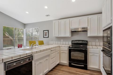 1588 Florence Ct, Manteca, CA 95337 photo 16