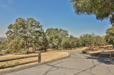 6725 Oak Ln, Placerville, CA 95667 photo 2