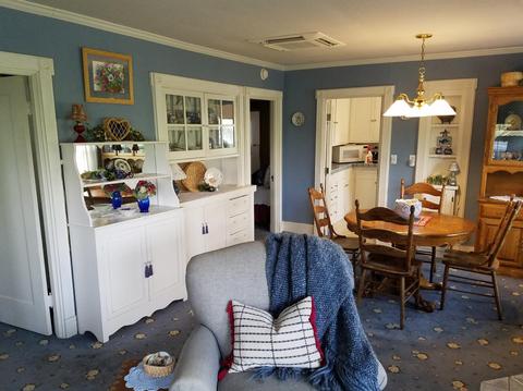 211 Hoffman St, Jackson, CA 95642 photo 2