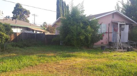 11 Division St, Planada, CA 95365 photo 1