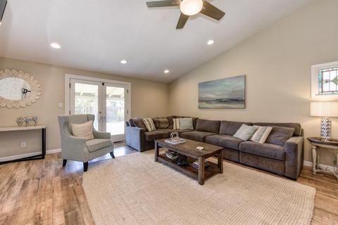 1412 Meredith Way, Carmichael, CA 95608 photo 9
