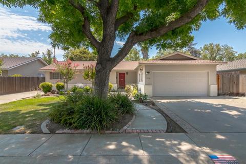 1916 Kienitz Ave, Modesto, CA 95355 photo 2