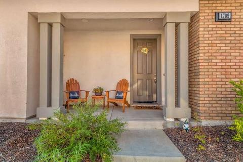 1709 Vine St, Davis, CA 95616 photo 3